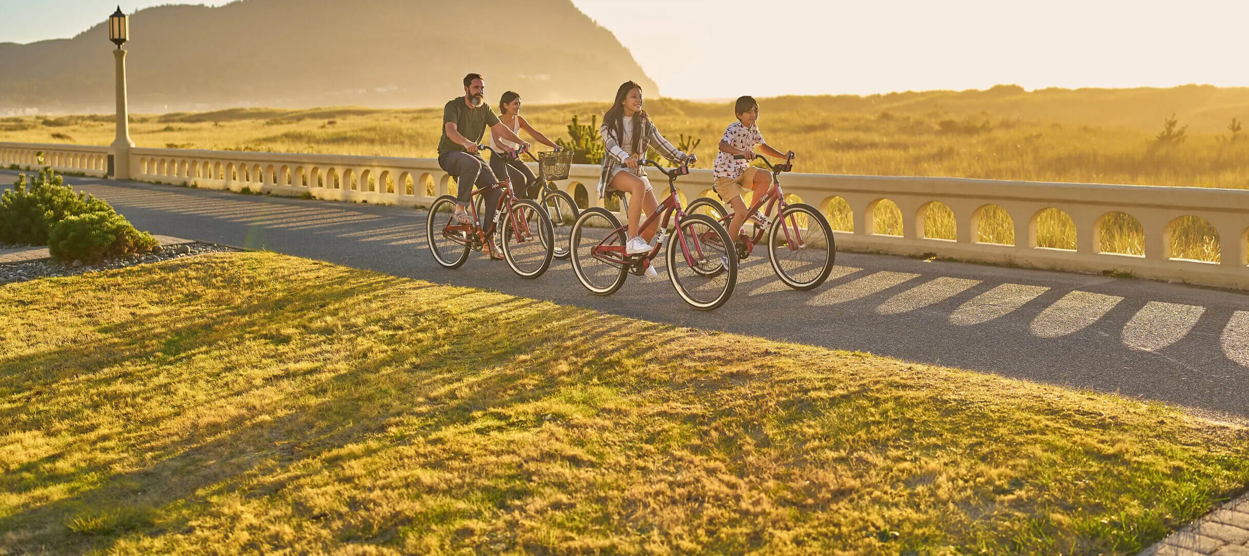 Bikes-on-the-Prom-in-the-Town-of-Seaside-scaled-e1745970475880 (1) 2